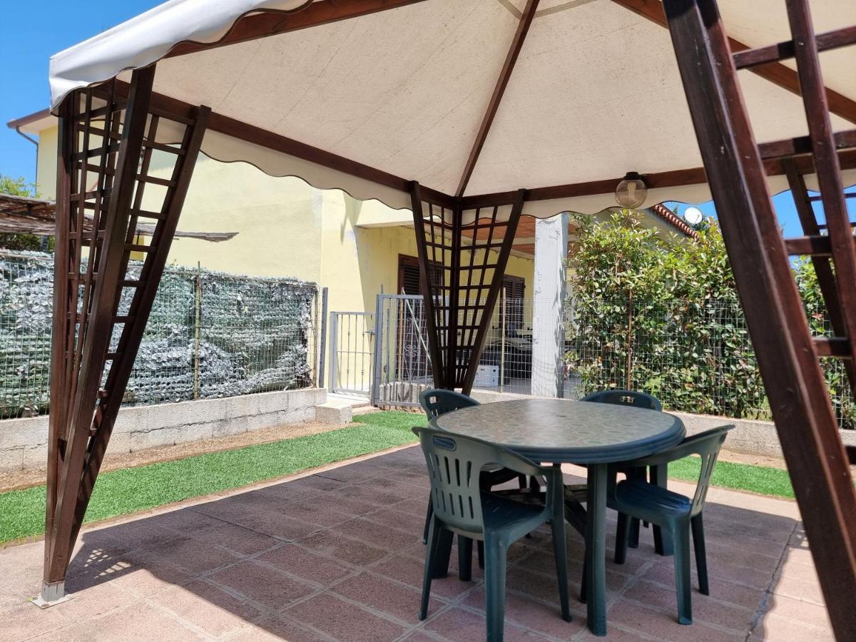Appartamento Via Toscana Budoni Exterior photo
